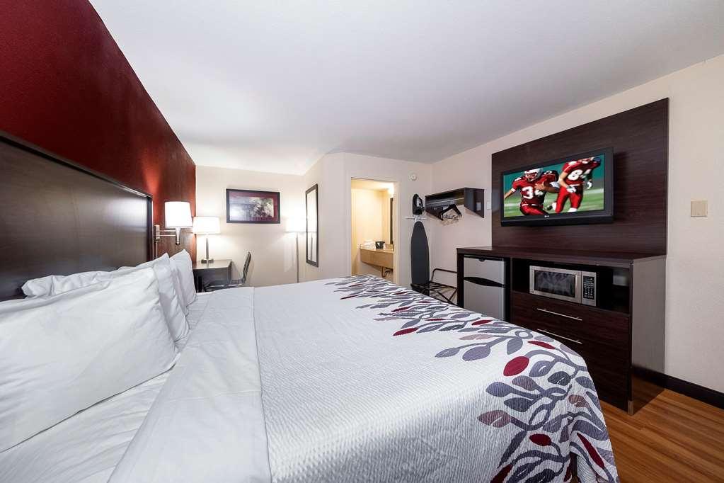 Hometowne Studios By Red Roof Bordentown - Mcguire Afb Bilik gambar