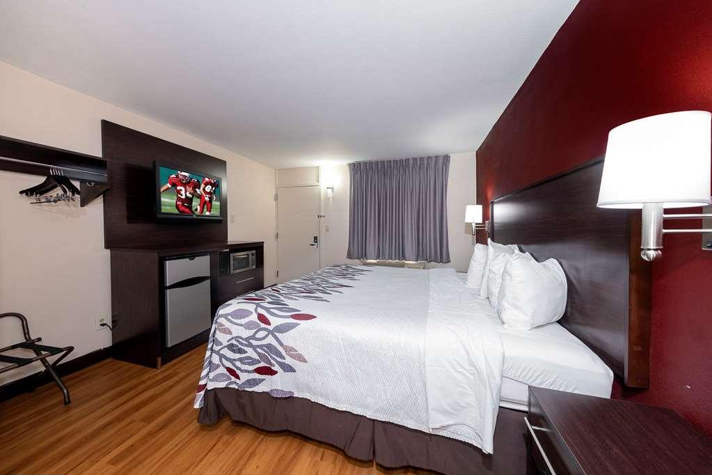 Hometowne Studios By Red Roof Bordentown - Mcguire Afb Bilik gambar