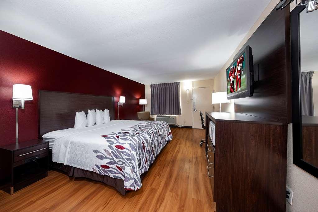 Hometowne Studios By Red Roof Bordentown - Mcguire Afb Bilik gambar
