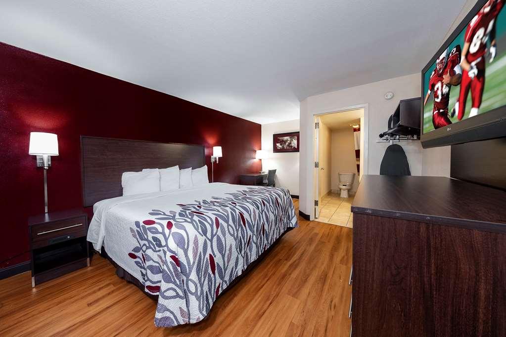 Hometowne Studios By Red Roof Bordentown - Mcguire Afb Bilik gambar